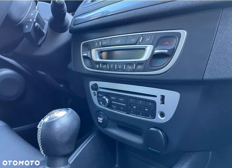 Renault Megane - 25