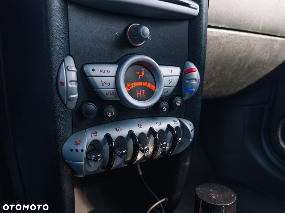 MINI ONE Standard - 12