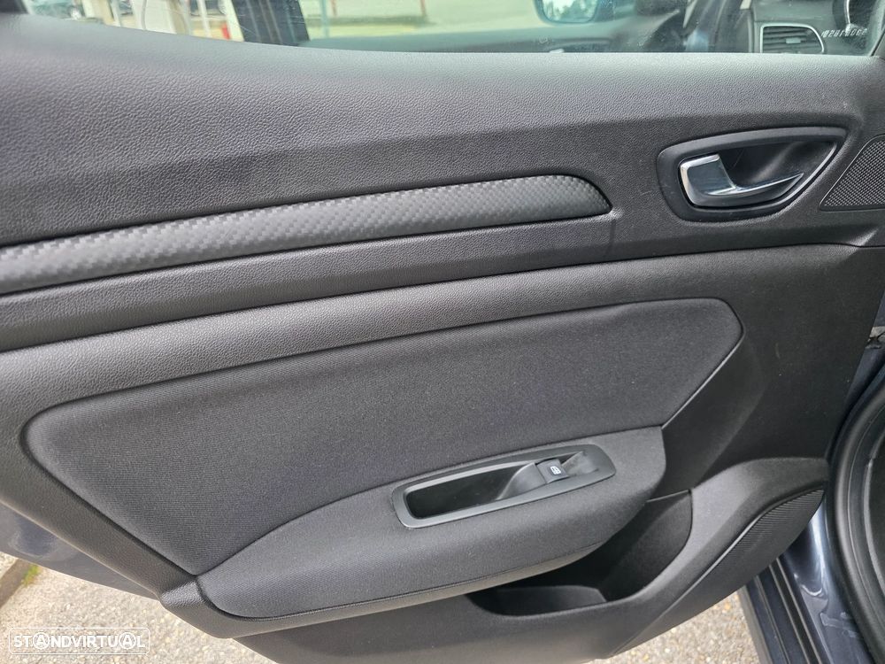 Renault Mégane 1.5 dCi Dynamique S - 27