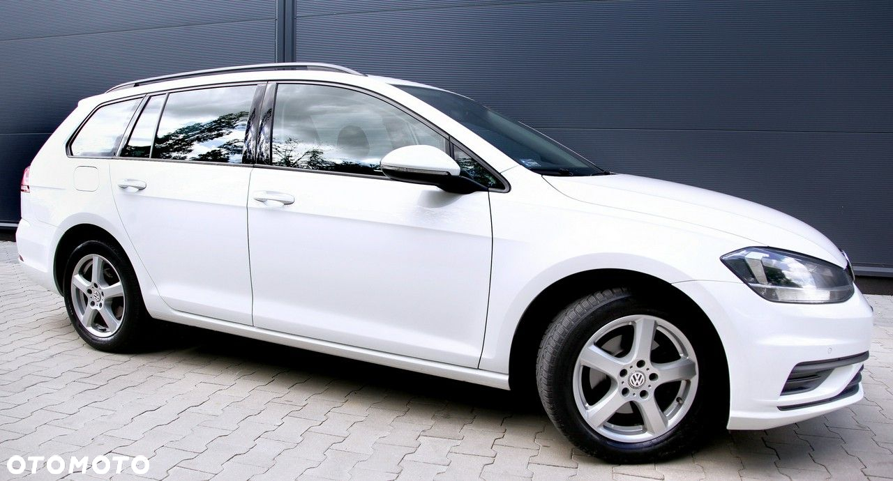 Volkswagen Golf - 19