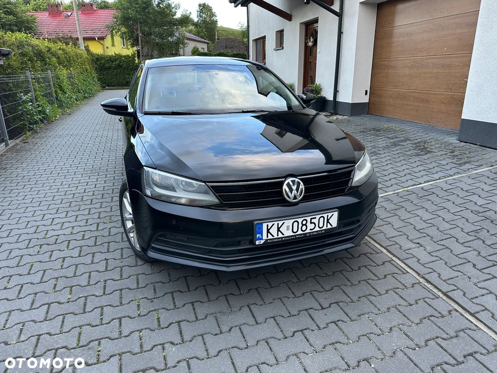 Volkswagen Jetta 2.0 TDI DPF BMT Comfortline - 2