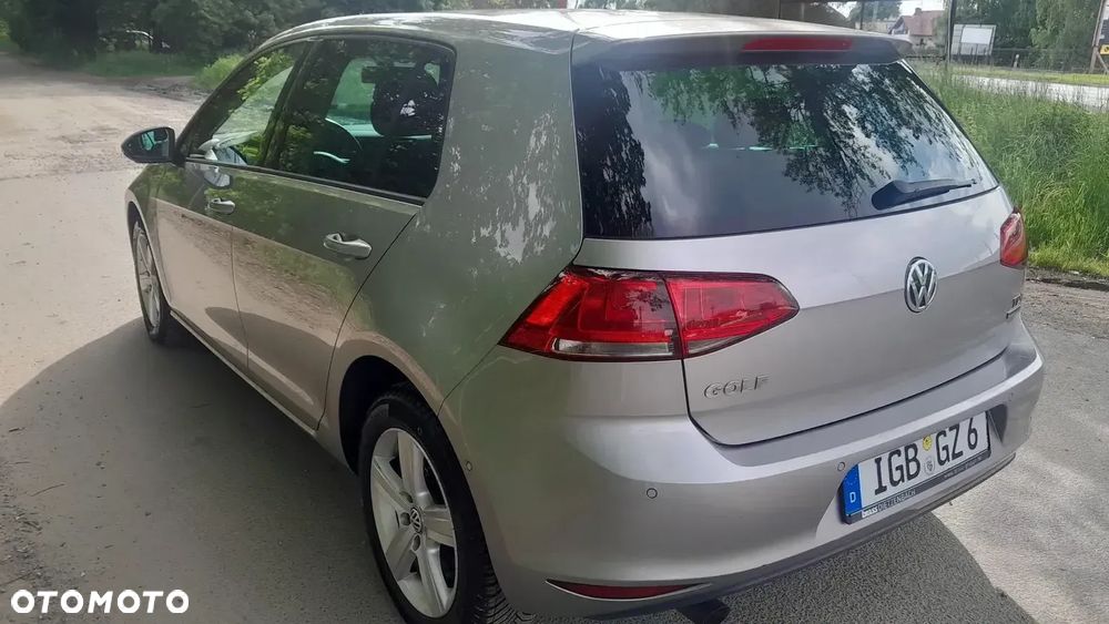 Volkswagen Golf 1.6 TDI BlueMotion Technology Comfortline - 4