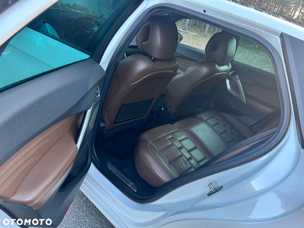 Citroën DS5 2.0 BlueHDi 1955 EAT6 - 10