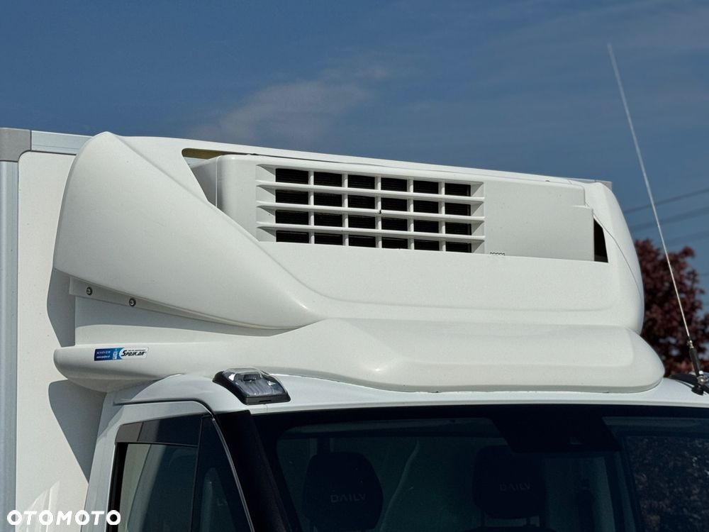 Iveco Daily‼️72C18‼️2021r 3.0 HI-MATIC Chłodnia/Mroźnia zakres -32C THERMO KING V-500 MAX Źródło Zasilania 400V Grube Ściany/Podłoga Przegroda komorowa‼️ Full LED na bliźniaku Salon Polska DMC7200kg - 9
