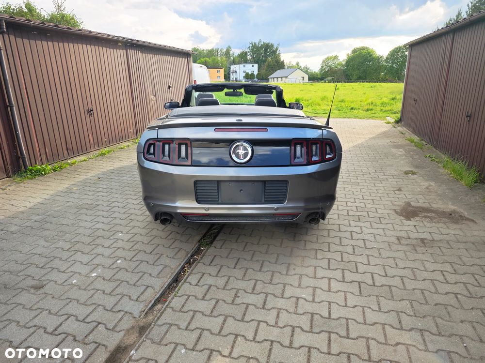 Ford Mustang 3.7 V6 - 4