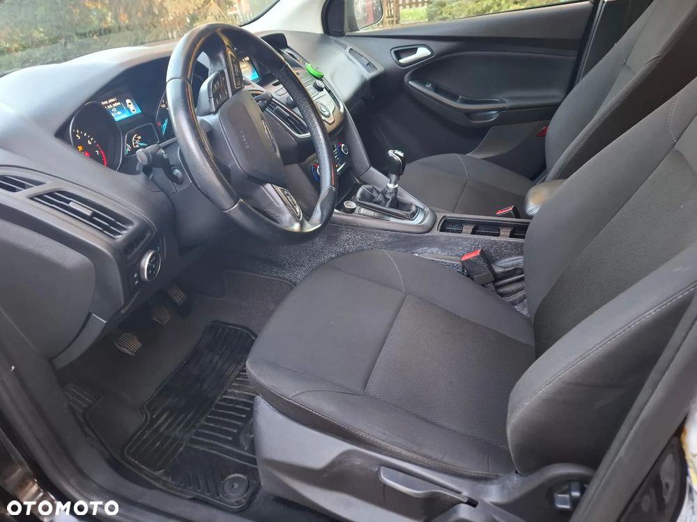 Ford Focus 1.5 EcoBoost Black Edition ASS - 8