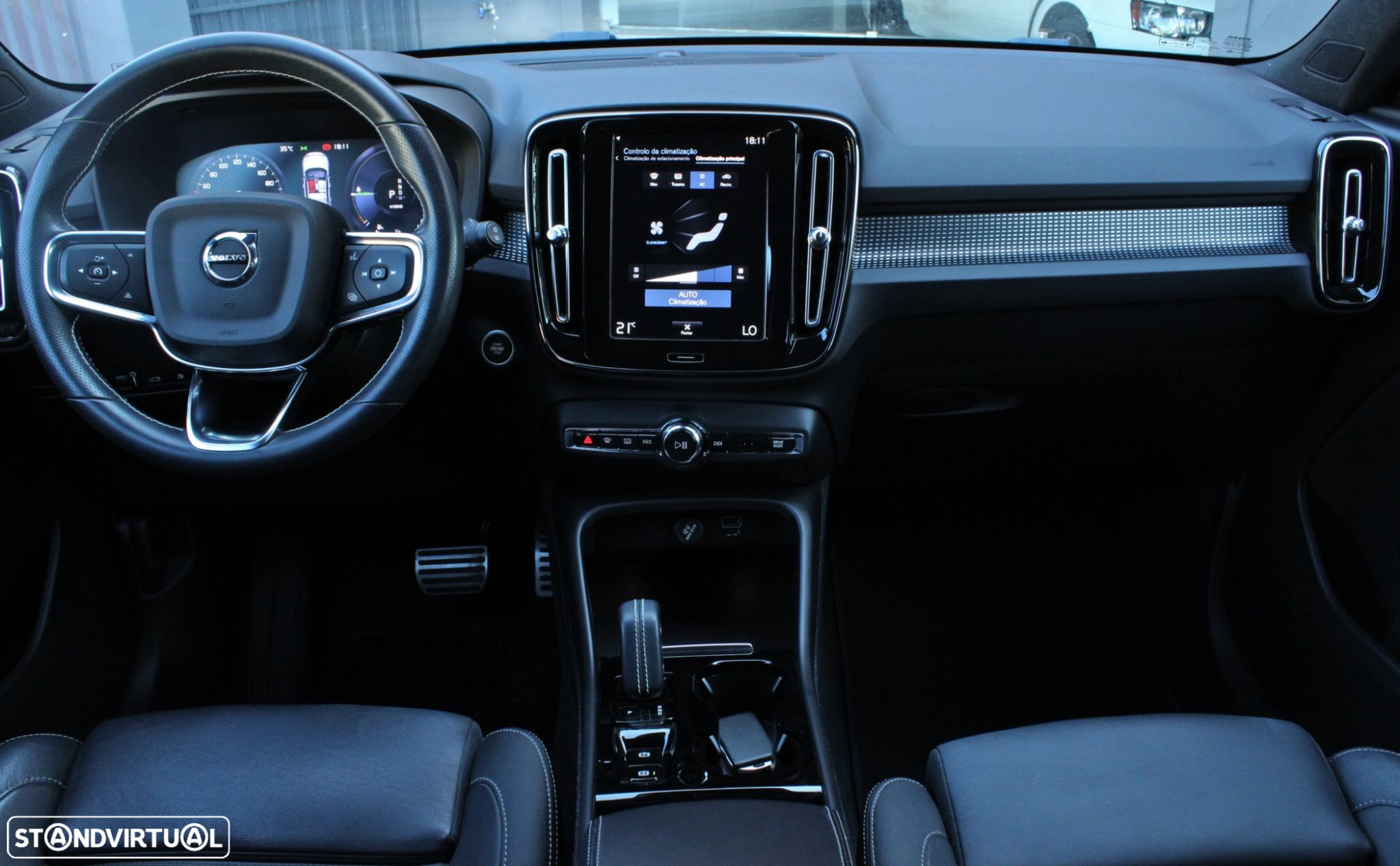 Volvo XC 40 1.5 T5 PHEV Plus Dark - 6