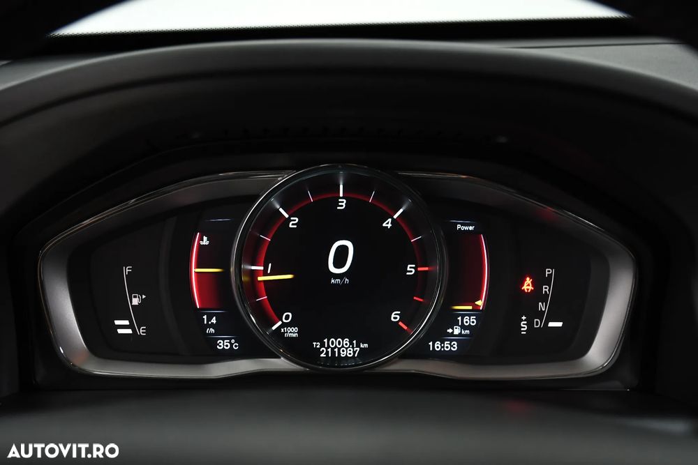 Volvo XC 60 D4 Geartronic Summum - 8