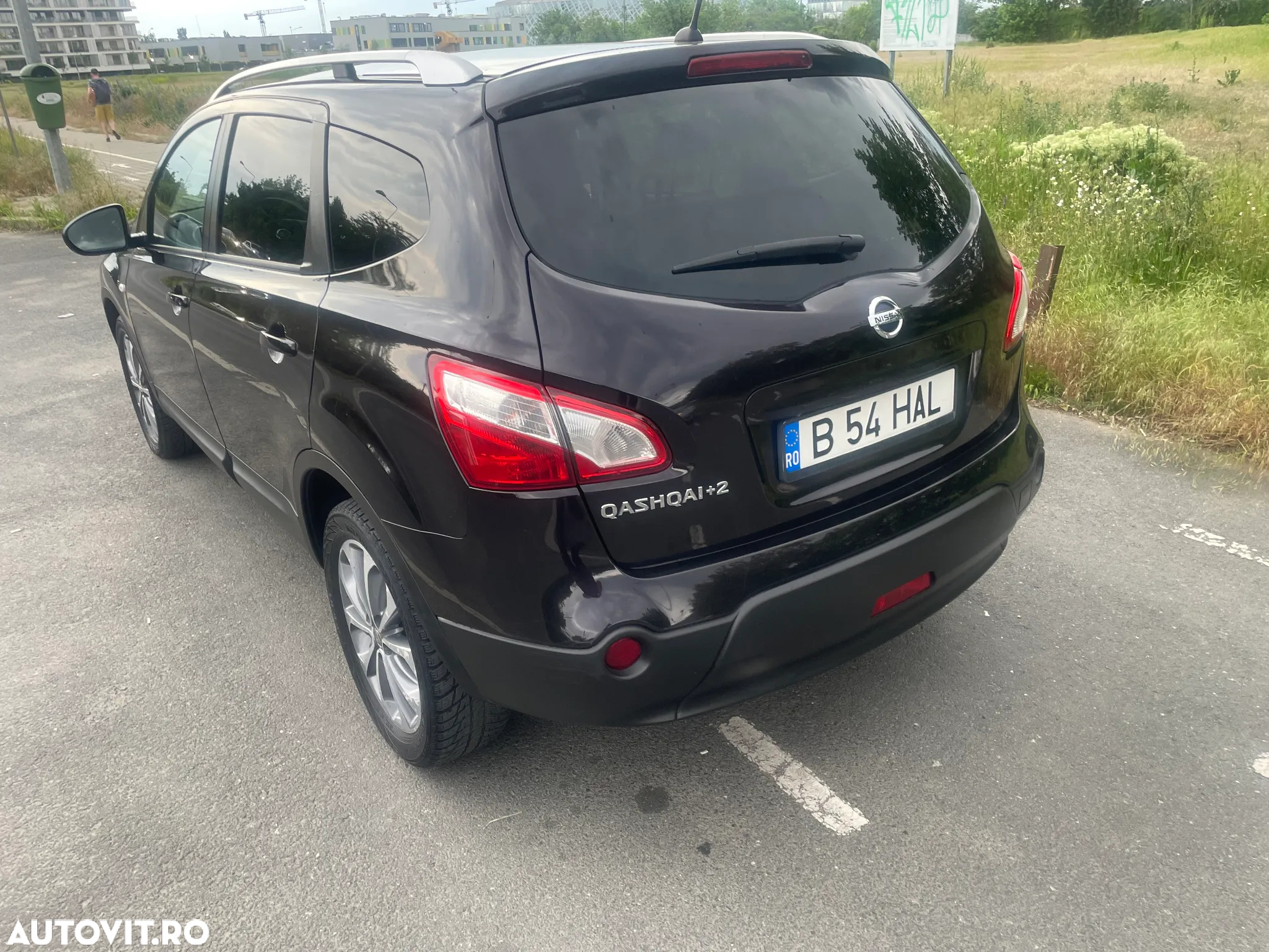 Nissan Qashqai+2 +2 2.0 CVT "All Mode 4x4-i" Tekna - 4
