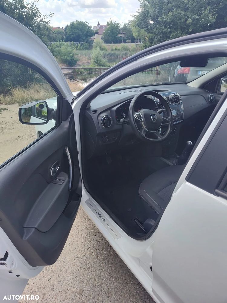Dacia Logan 0.9 TCe Prestige - 4