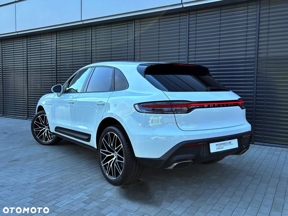 Porsche Macan - 4