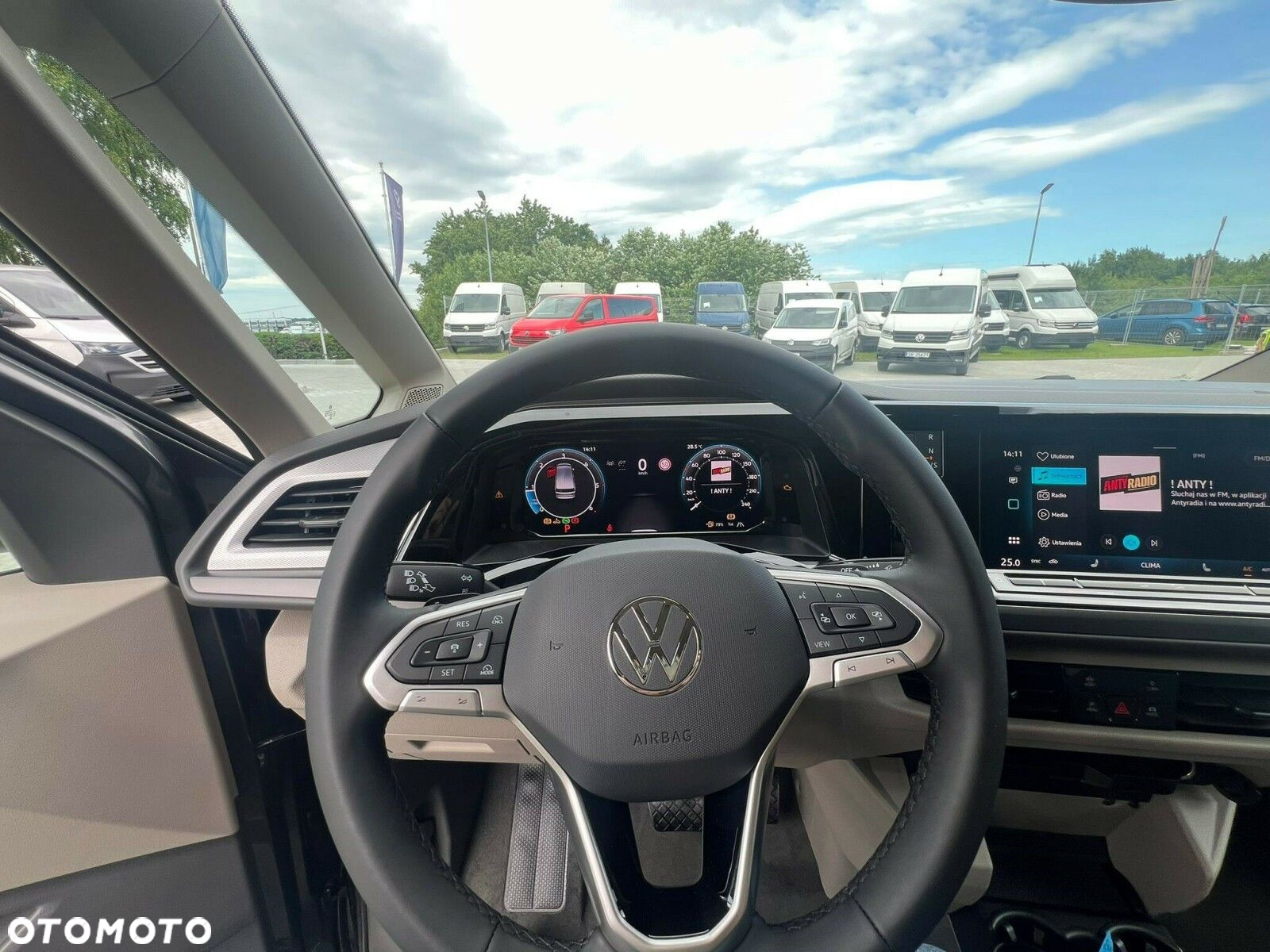 Volkswagen California - 12