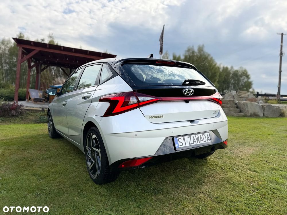 Hyundai i20 - 17