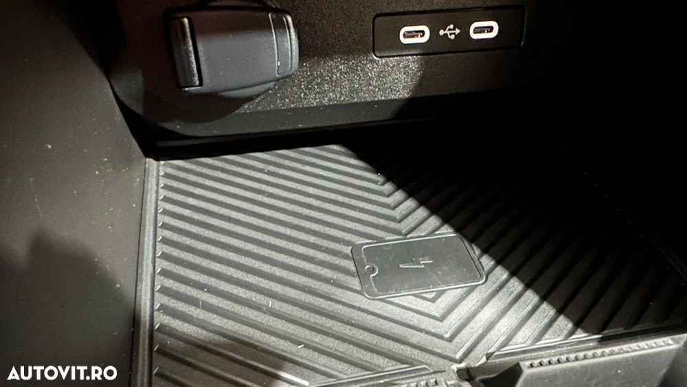 Dacia Duster TCe 130 4X4 MHEV Extreme - 6