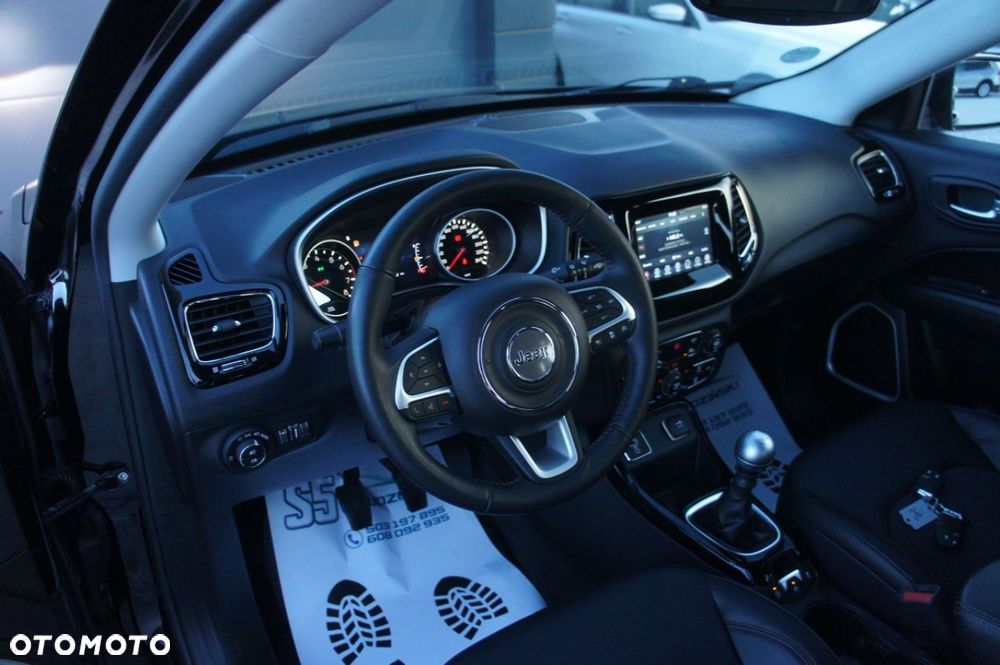 Jeep Compass - 11