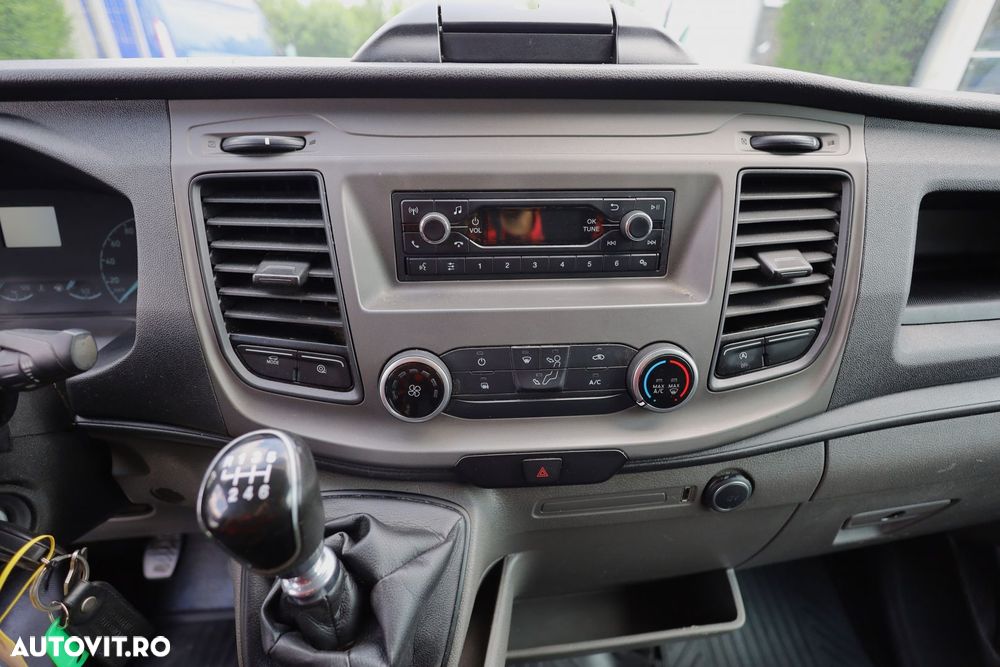 Ford Transit Koffer - 19