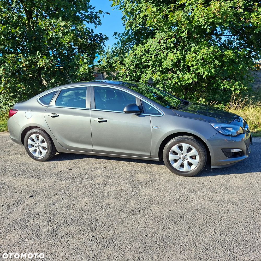 Opel Astra - 7