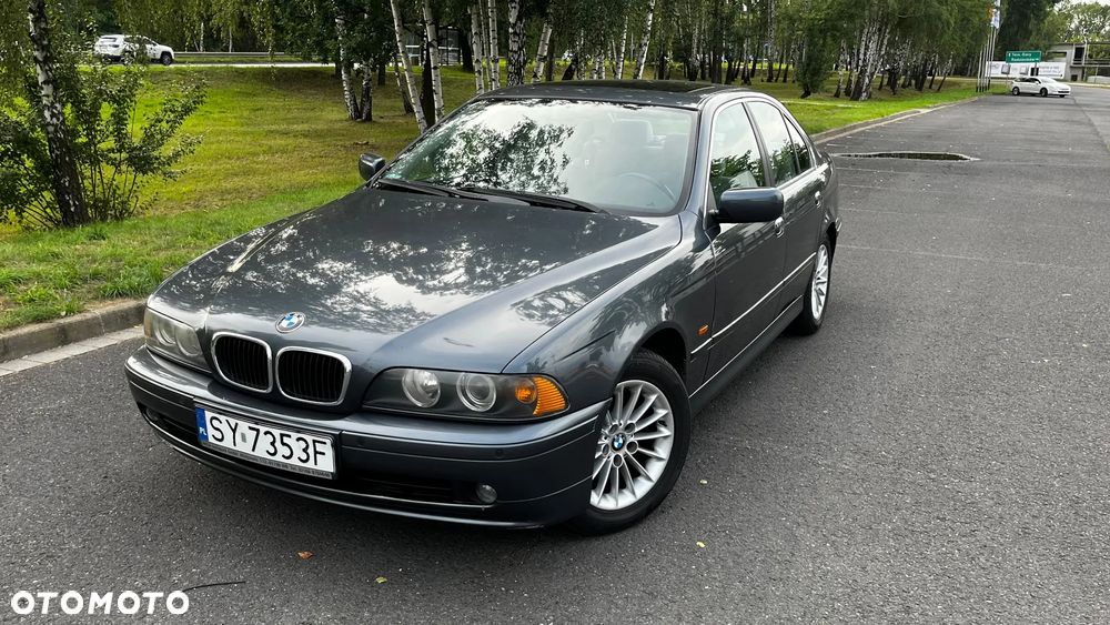 BMW Seria 5 525i - 1