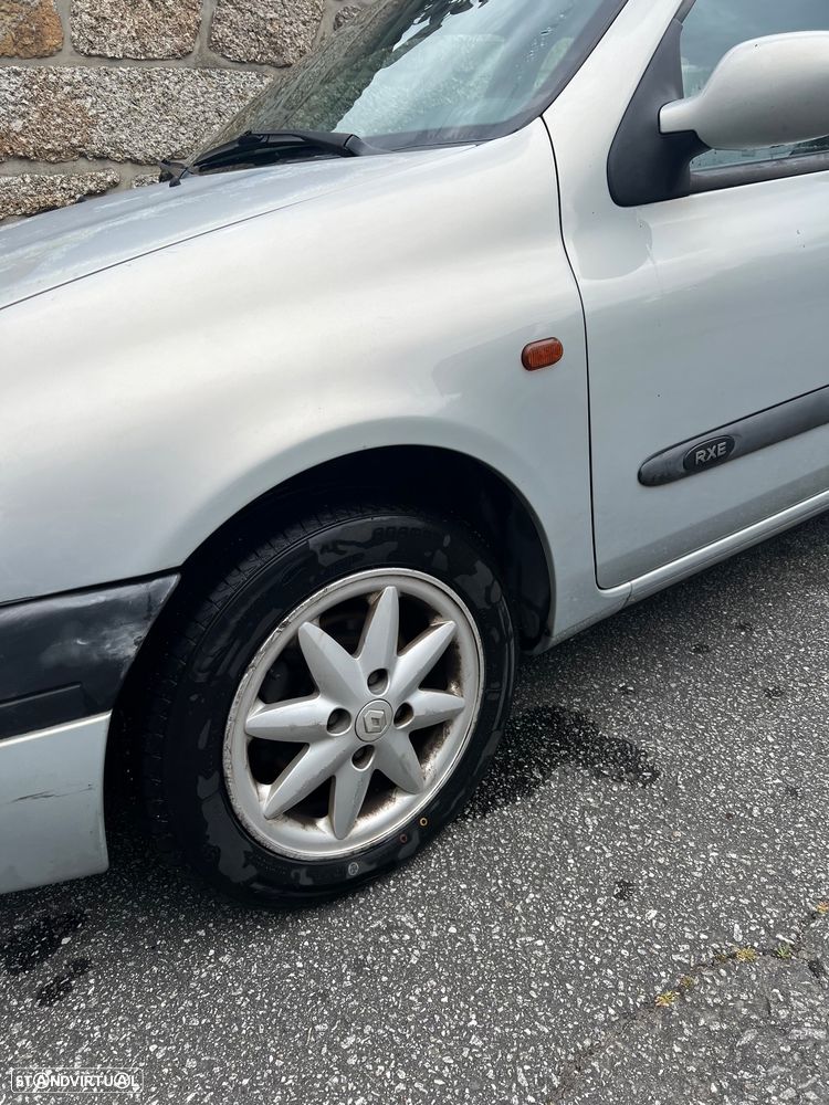 Renault Clio 1.2 - 3