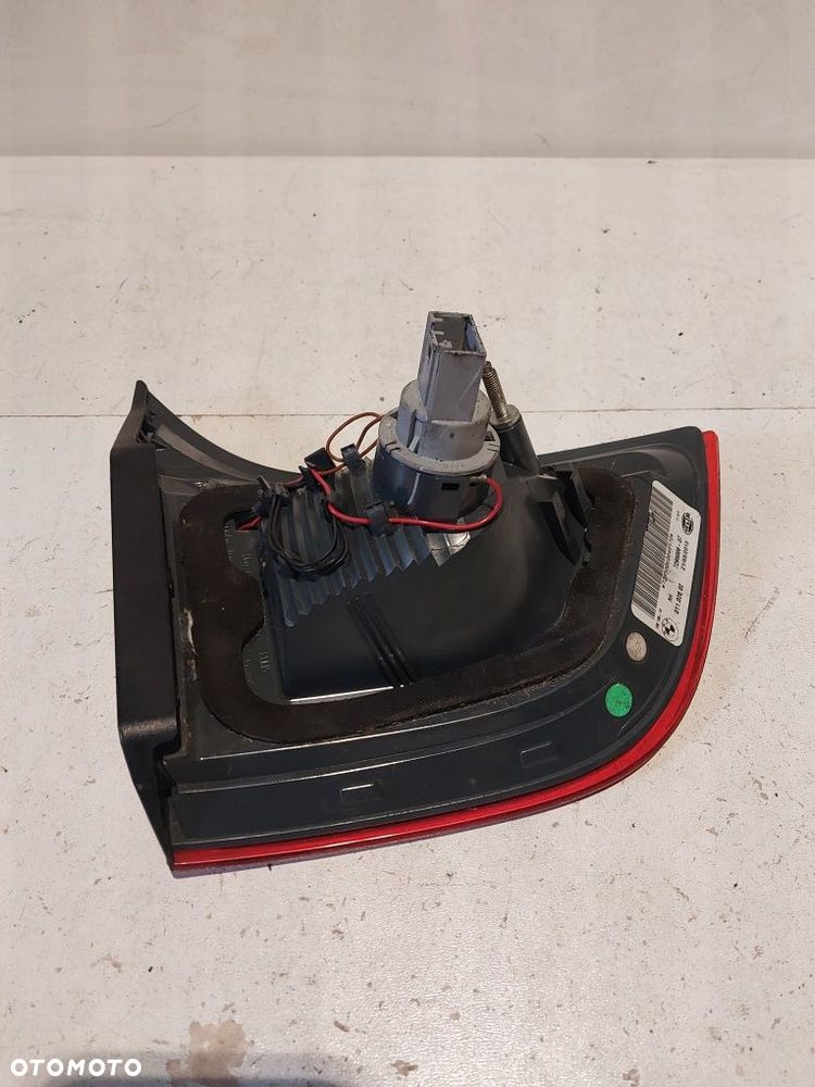 Prawa tylna lampa w klape bagażnika BMW X6 e 71 LIFT - 8