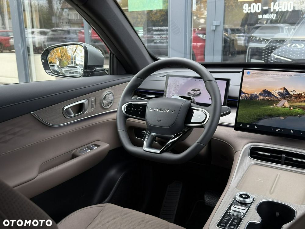 Chery Tiggo 8 - 18