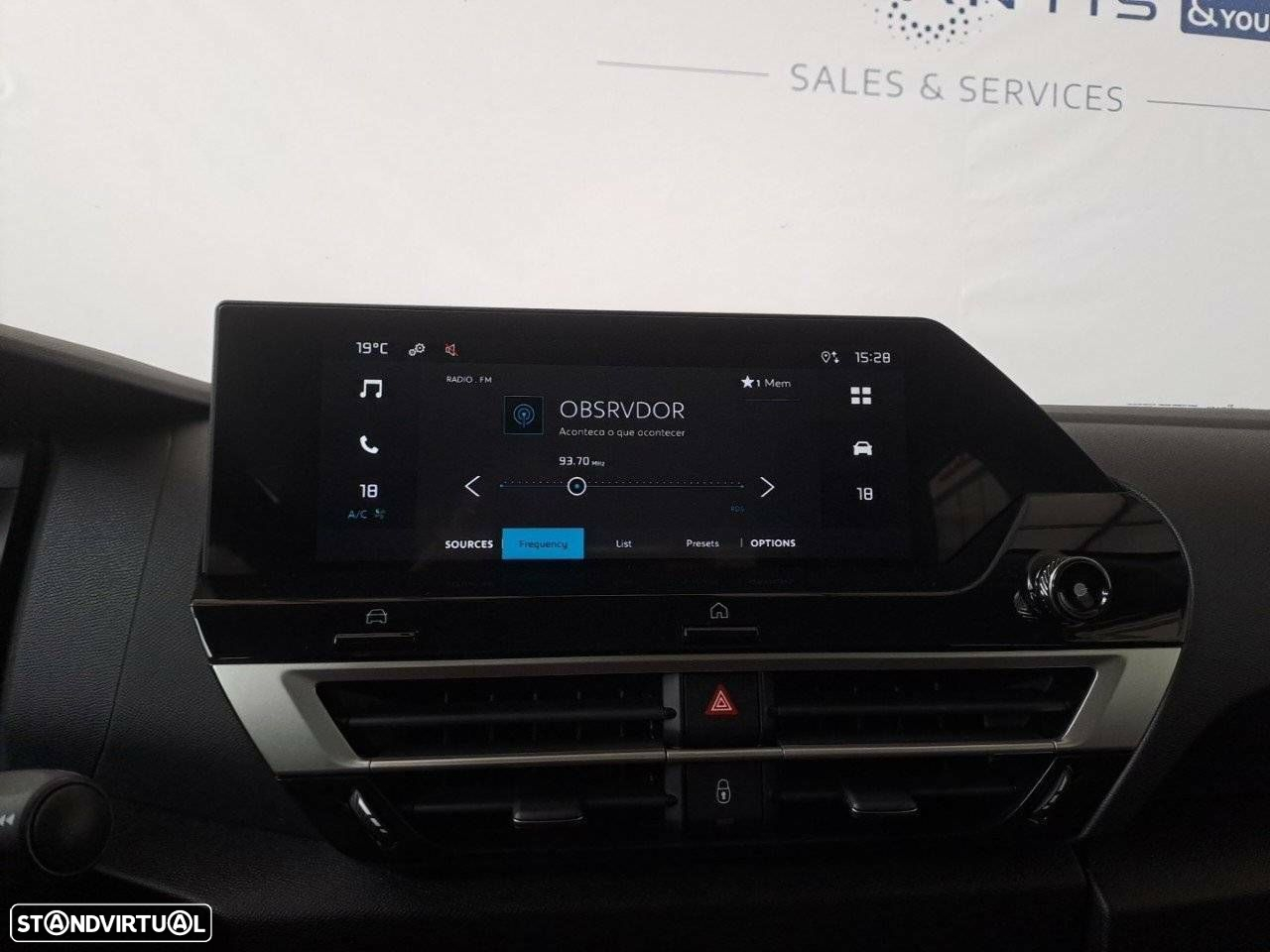 Citroën C4 X 1.2 PureTech Plus EAT8 - 23