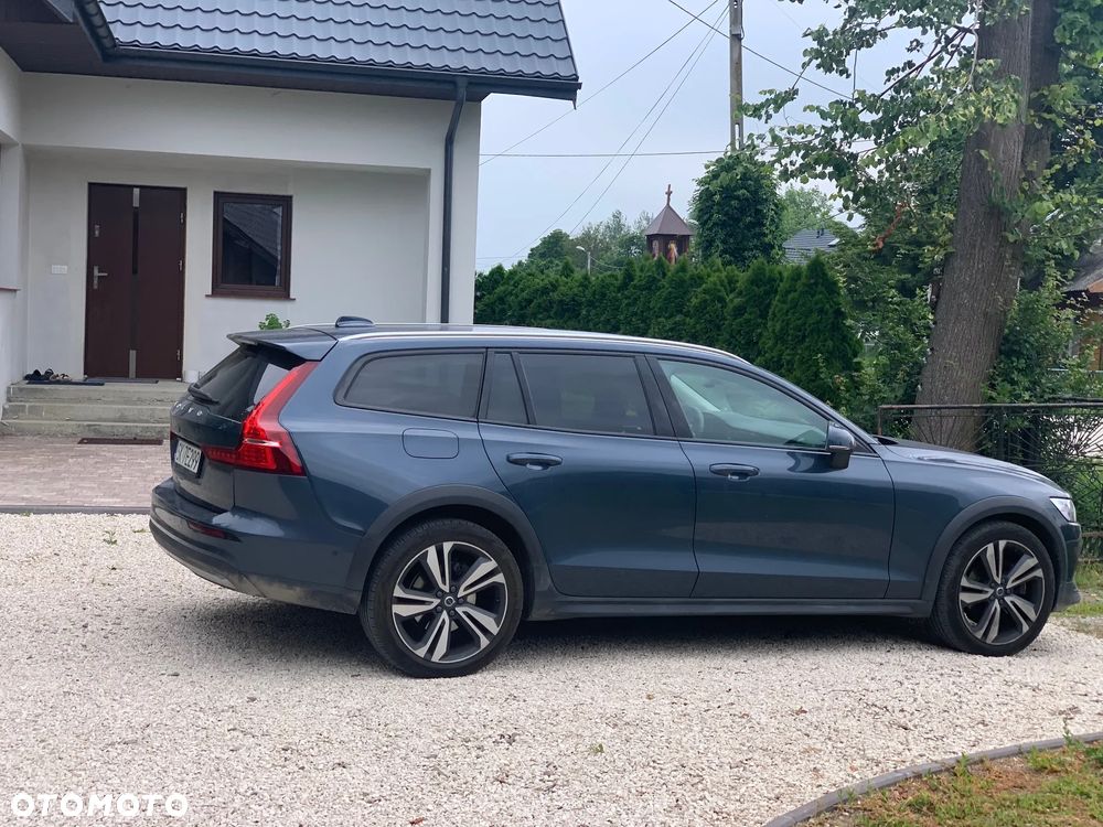 Volvo V60 Cross Country B4 D AWD Plus - 6