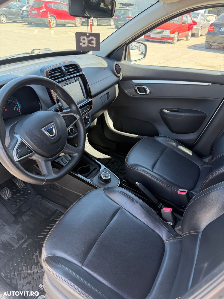 Dacia Spring Expression - 8