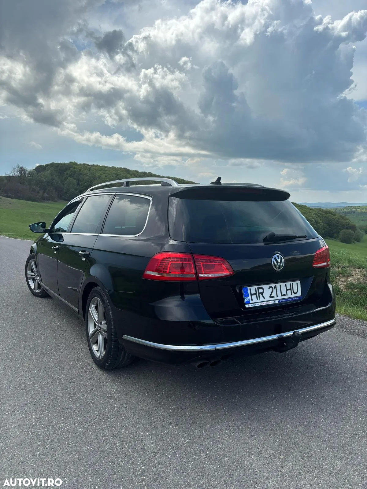 Volkswagen Passat Variant 2.0 TDI BlueMotion Technology Comfortline DSG - 4