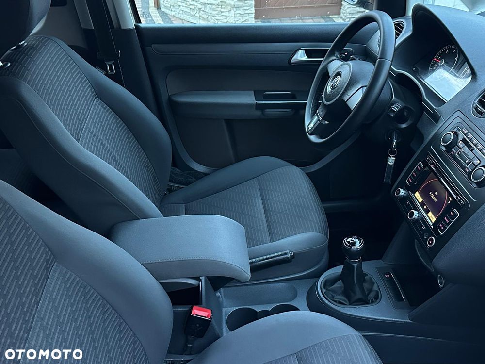 Volkswagen Caddy Highline - 11