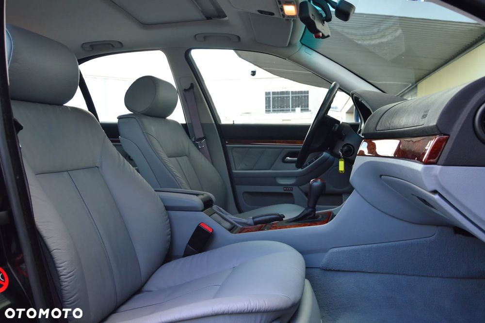 BMW Seria 5 - 22