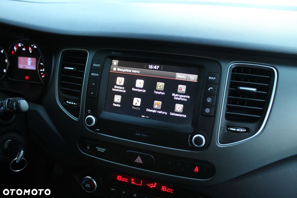 Kia Carens 1.7 CRDi M 7os EU6 - 21