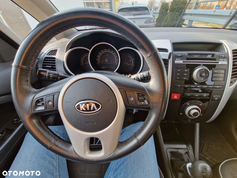 Kia Venga 1.4 M - 23