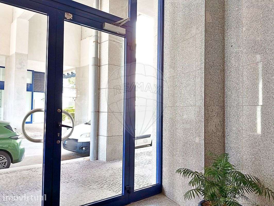 Apartamento T1 para arrendamento - Grande imagem: 4/28