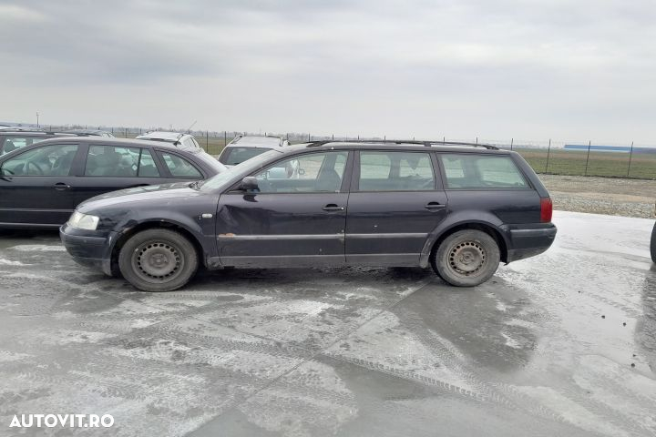 Dezmembrez Volkswagen VW Passat B5 [1996 - 2000] wagon 1.9 TDI MT (90 - 2