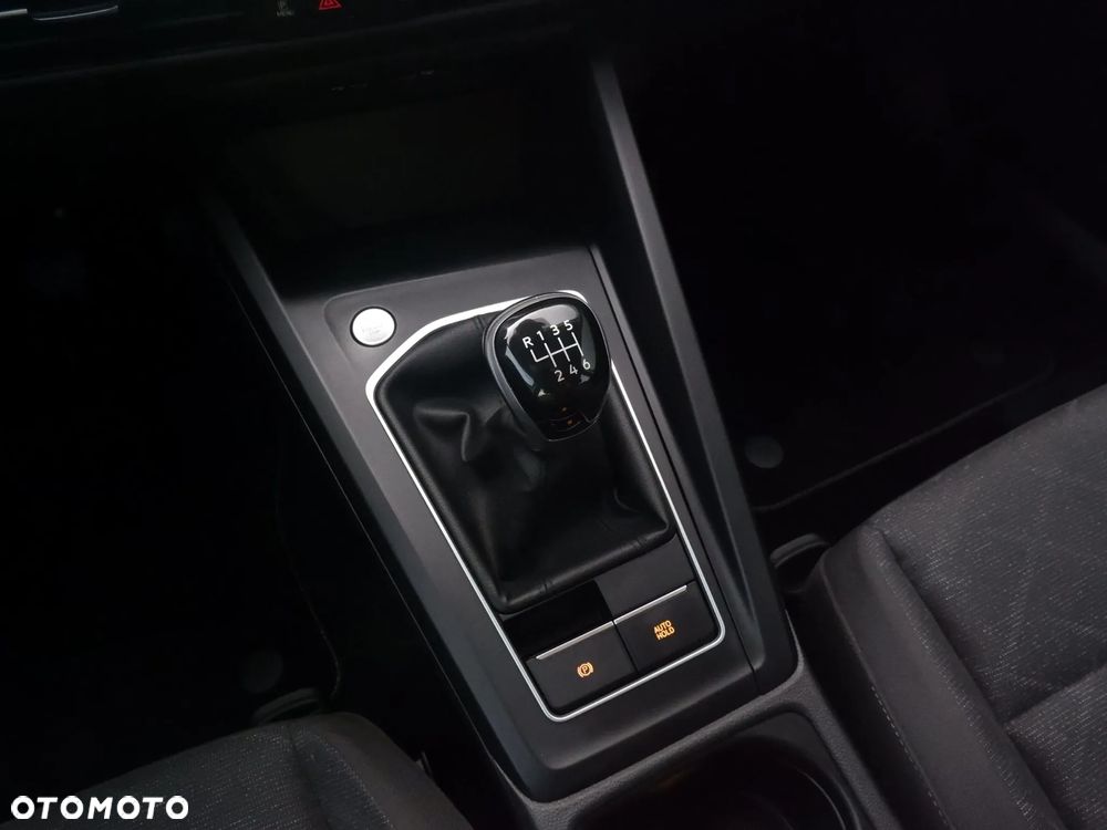 Volkswagen Golf VIII 1.5 TSI EVO Life - 38