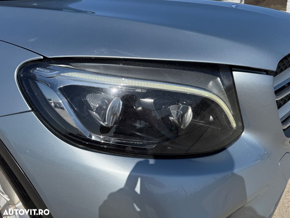 Mercedes-Benz GLC 250 d 4MATIC 9G-TRONIC AMG Line - 16