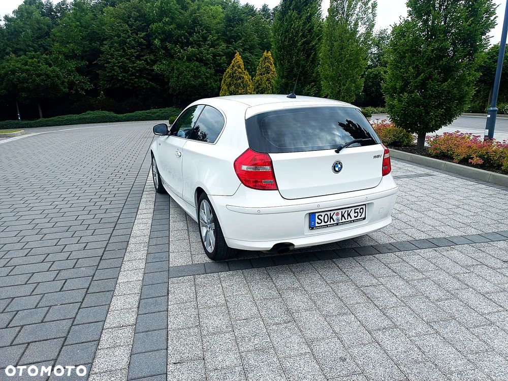 BMW Seria 1 118i Edition Lifestyle - 19