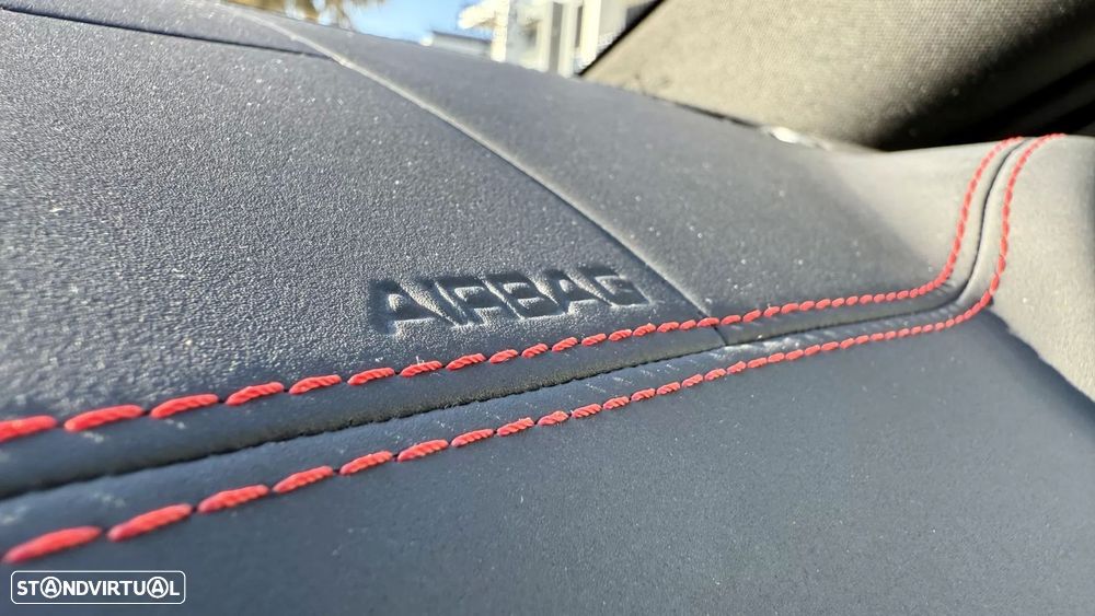 Peugeot RCZ 1.6 200 THP GT-Line - 22