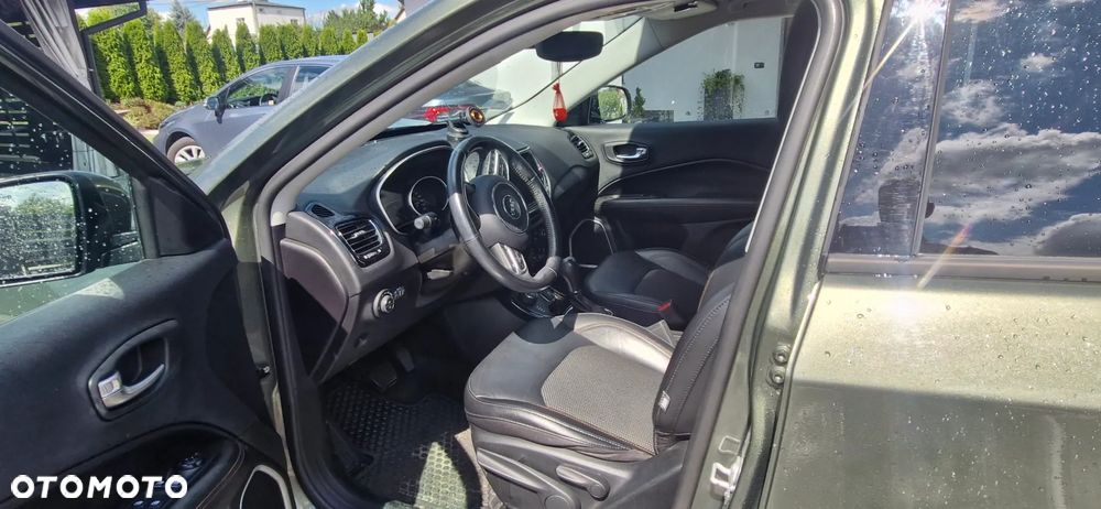 Jeep Compass 1.4 TMair Limited 4WD S&S - 8
