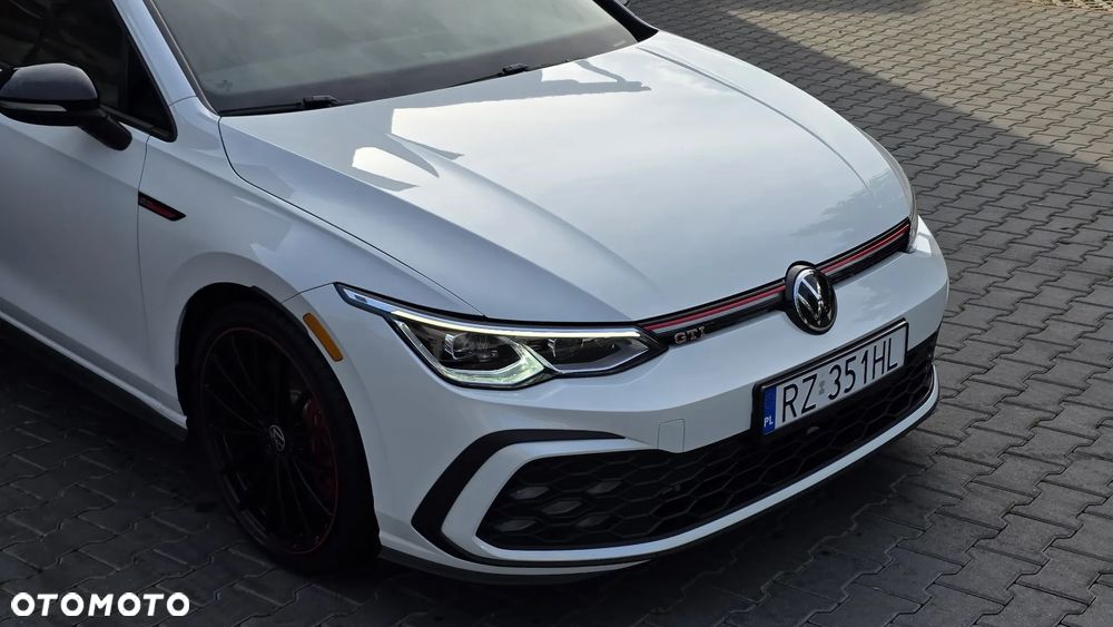 Volkswagen Golf GTI 2.0 TSI OPF Performance - 4