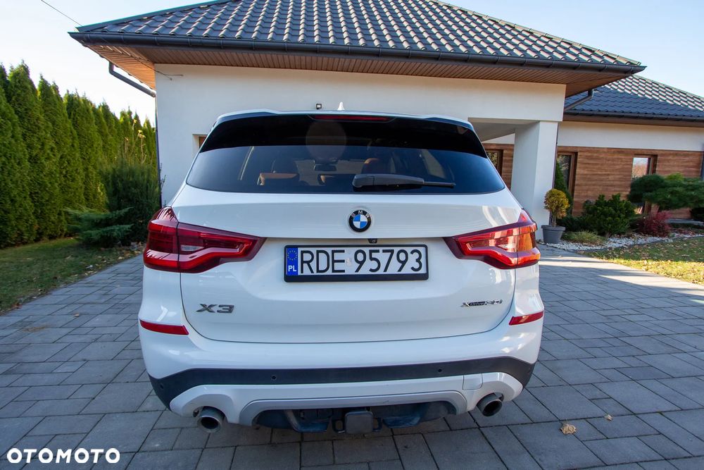 BMW X3 xDrive30i xLine - 4