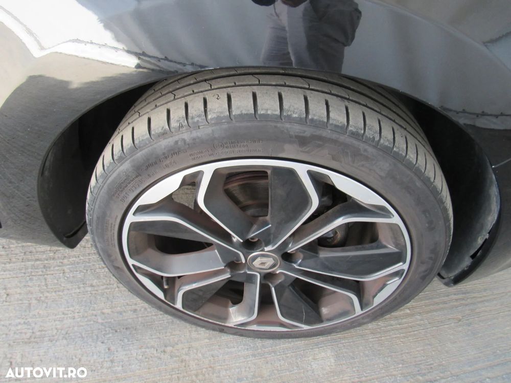 Renault Clio - 7