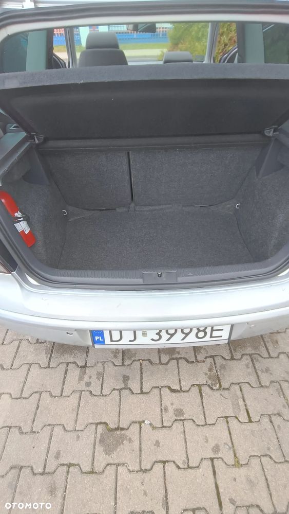 Volkswagen Polo 1.4 TDI Comfortline - 14