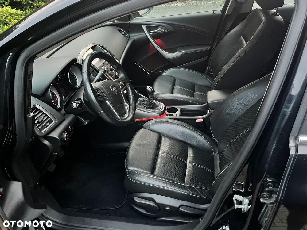 Opel Astra 1.4 Turbo Cosmo - 20