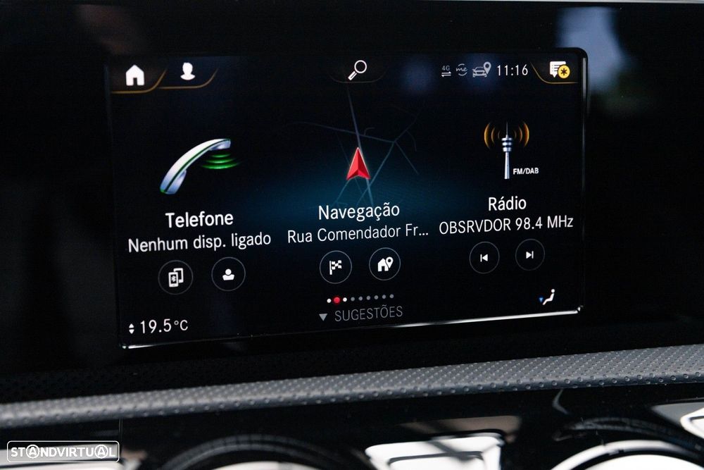 Mercedes-Benz CLA 250 e Shooting Brake AMG Line - 26