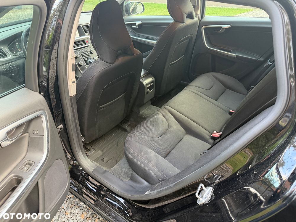 Volvo V60 D3 Geartronic Linje Business - 16