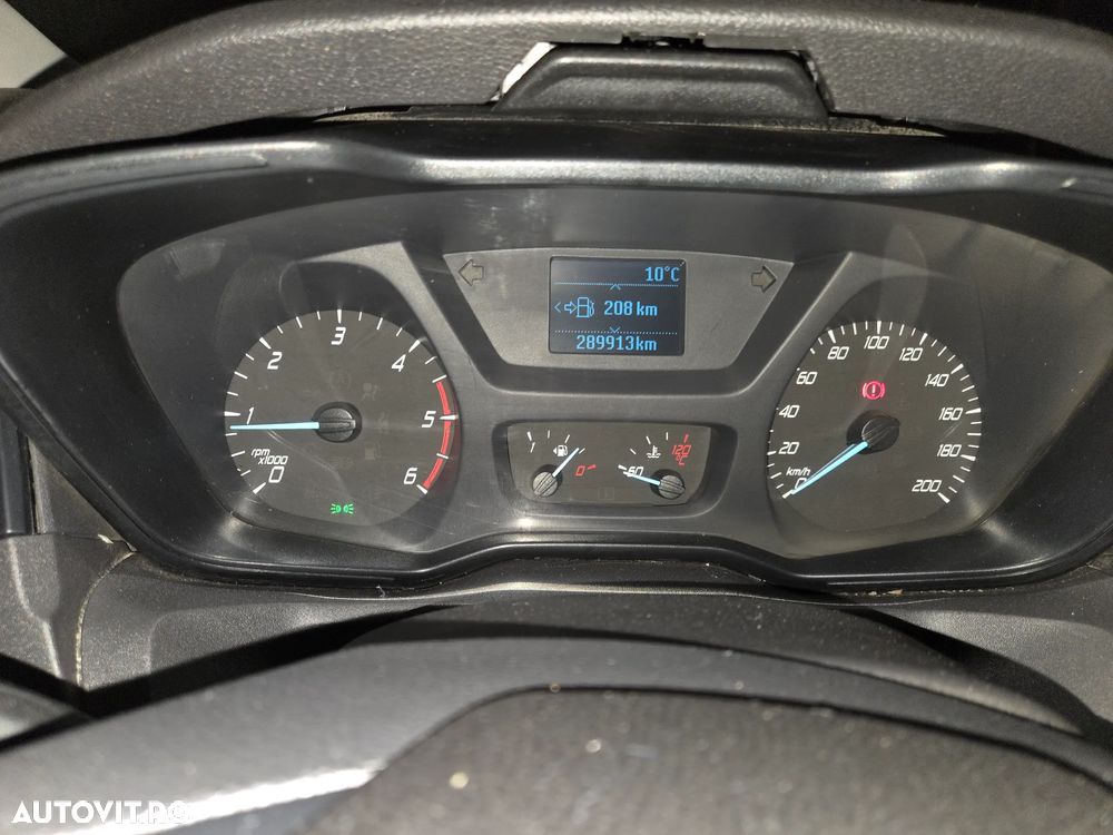 Ford Transit - 10