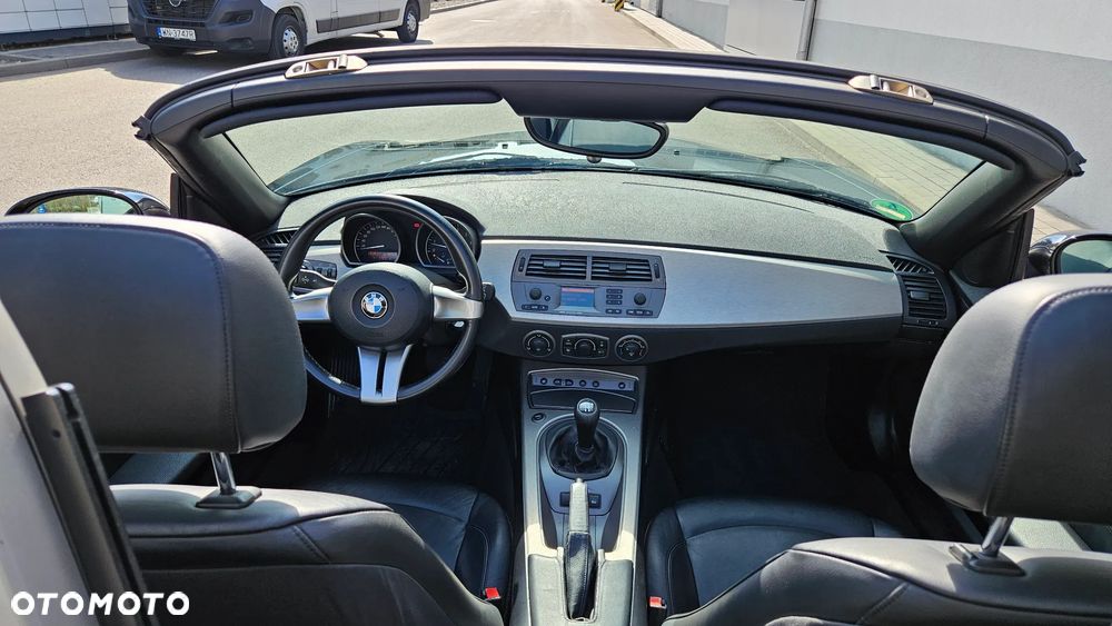 BMW Z4 2.5i - 5
