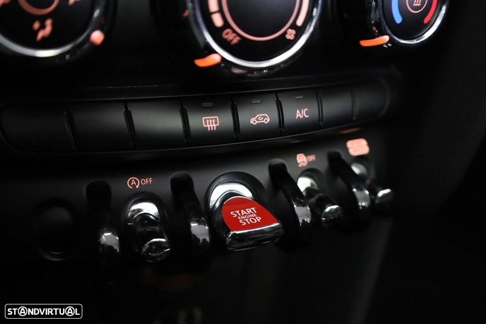 MINI Cabrio One Sport Edition - 36